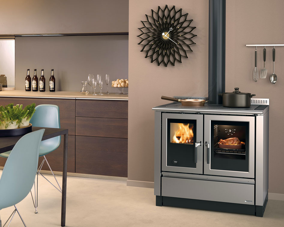 Einbaubarer anschließbarer Holz-Küchenherd - LA NORDICA Venezia.16 8,3 kW