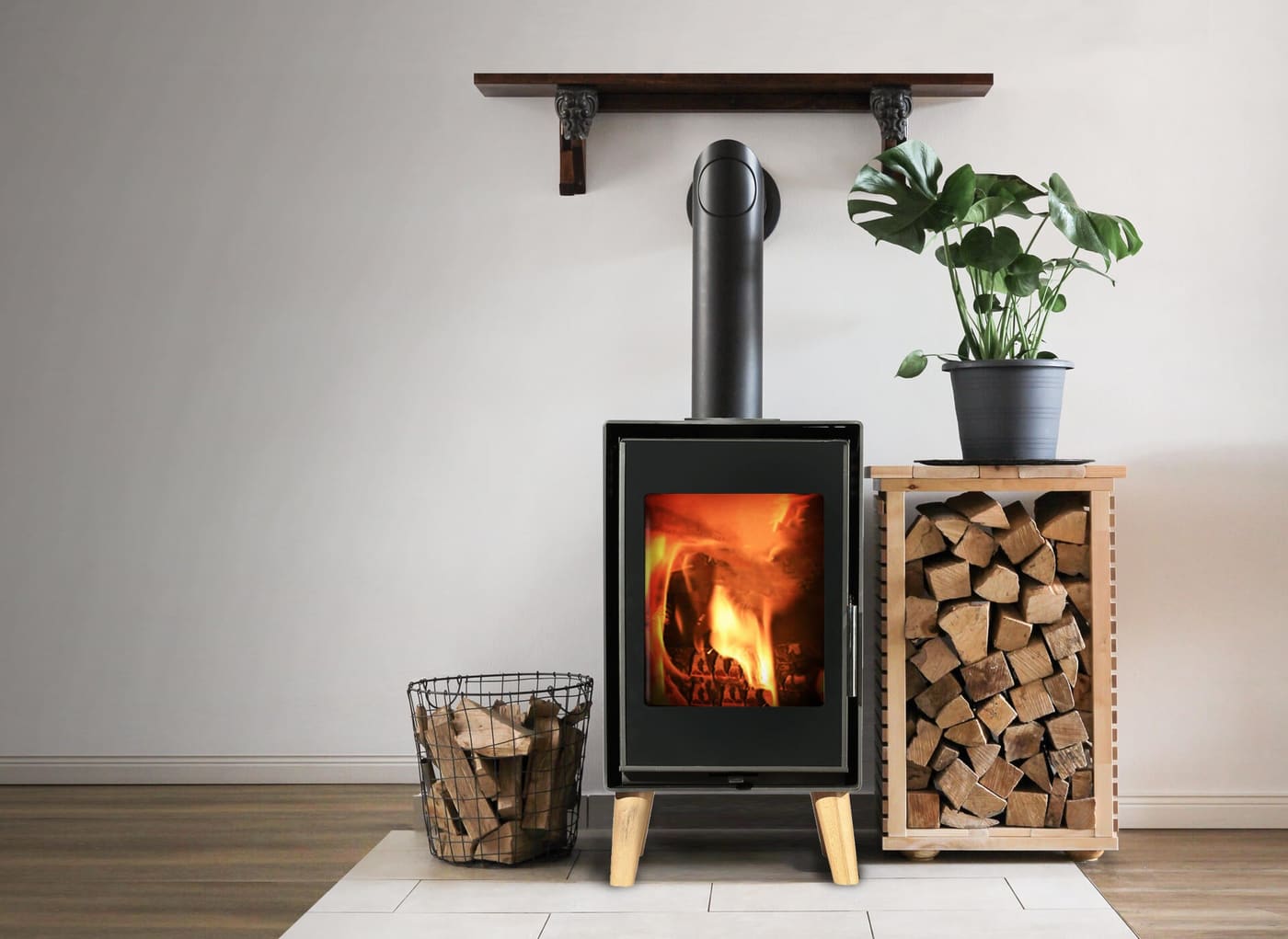 Holzofen SUPRA Jacco Holzfuß schwarz, 4.8 kW
